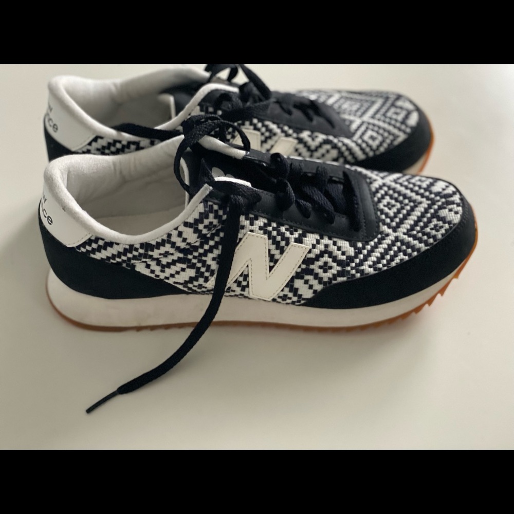 Womens New Balance 501 Size 8.5